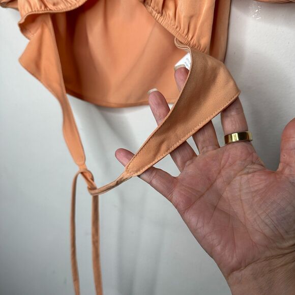 Le Lis Peach Puffed Short Sleeve Front Tie Elastic Neck Sleeve Crop Top L - Picture 7 of 15